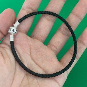 Pandora Single Black Leather Bracelet with Pandora Clasp 6.9/7.1/7.5/7.9 inch